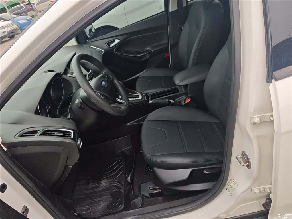 Ford Focus, 2017 15