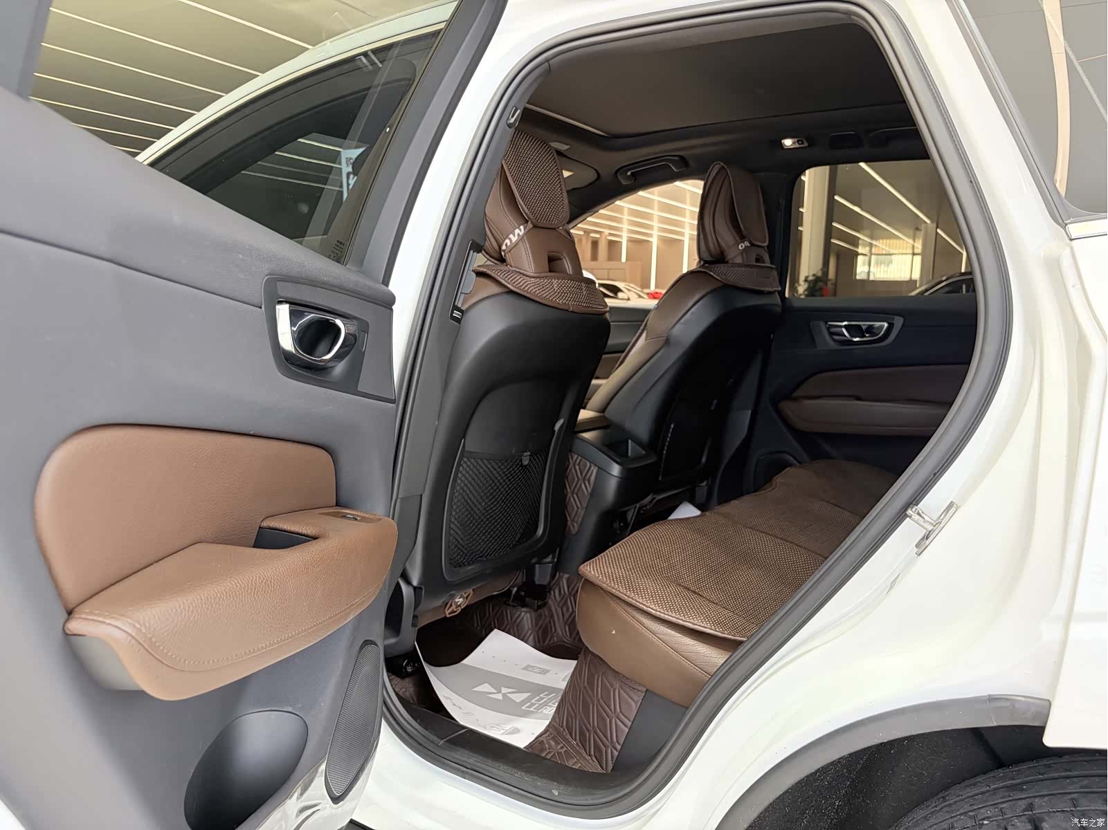 Volvo XC60, 2021 18