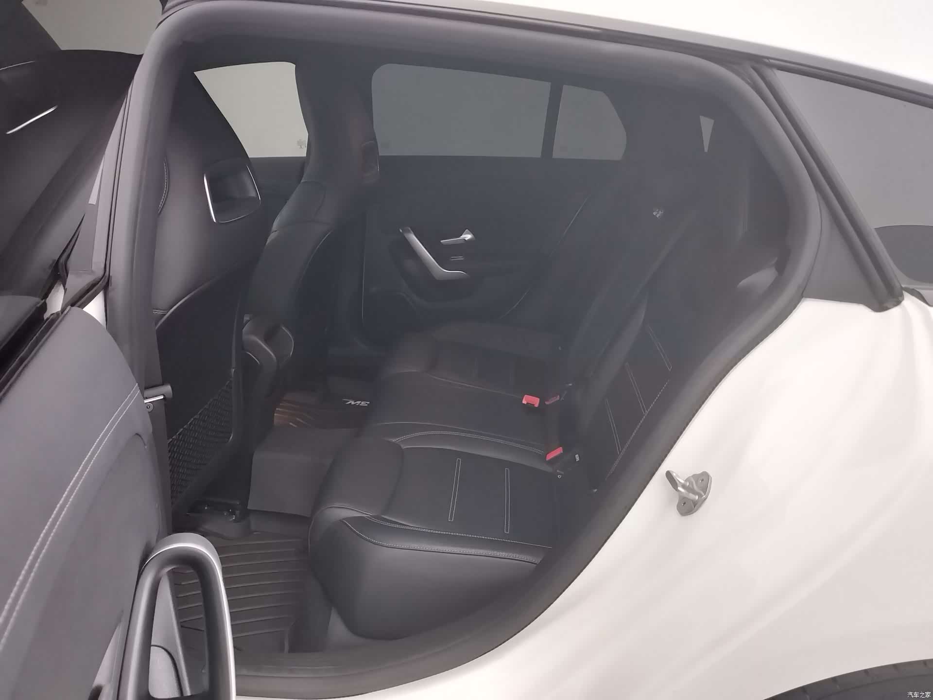 Mercedes-Benz CLA, 2020 12
