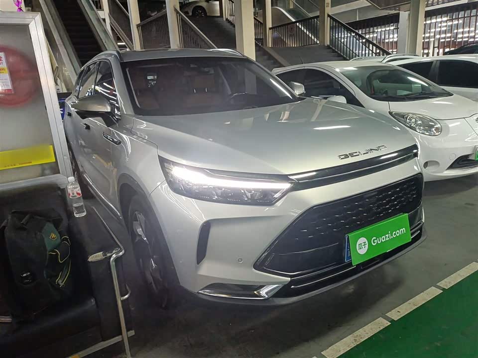 BAIC Beijing X7