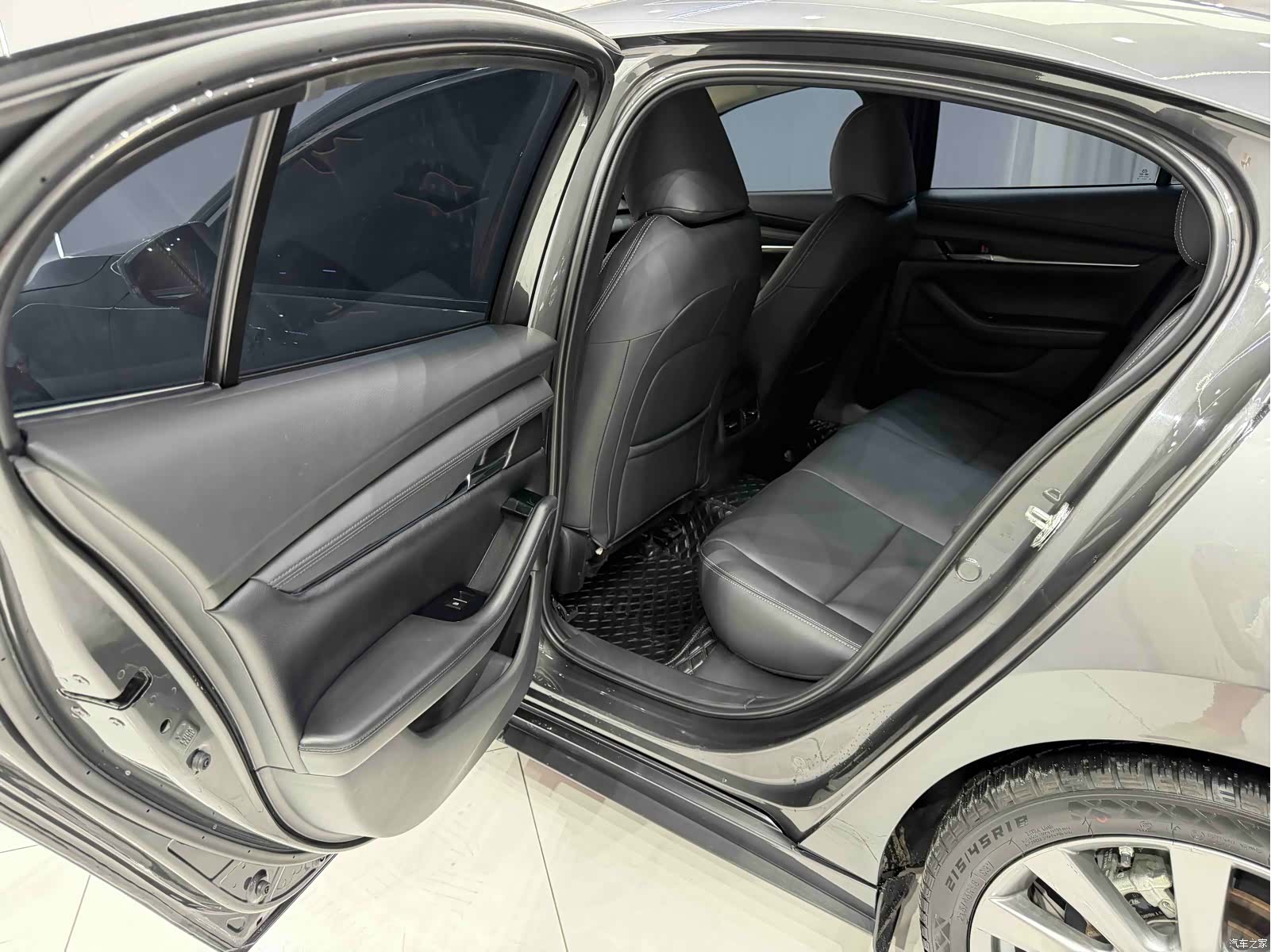 Mazda Mazda3, 2022 16