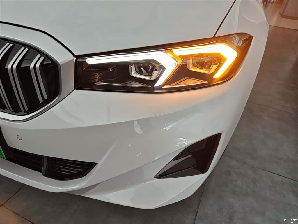 BMW i3, 2024 24