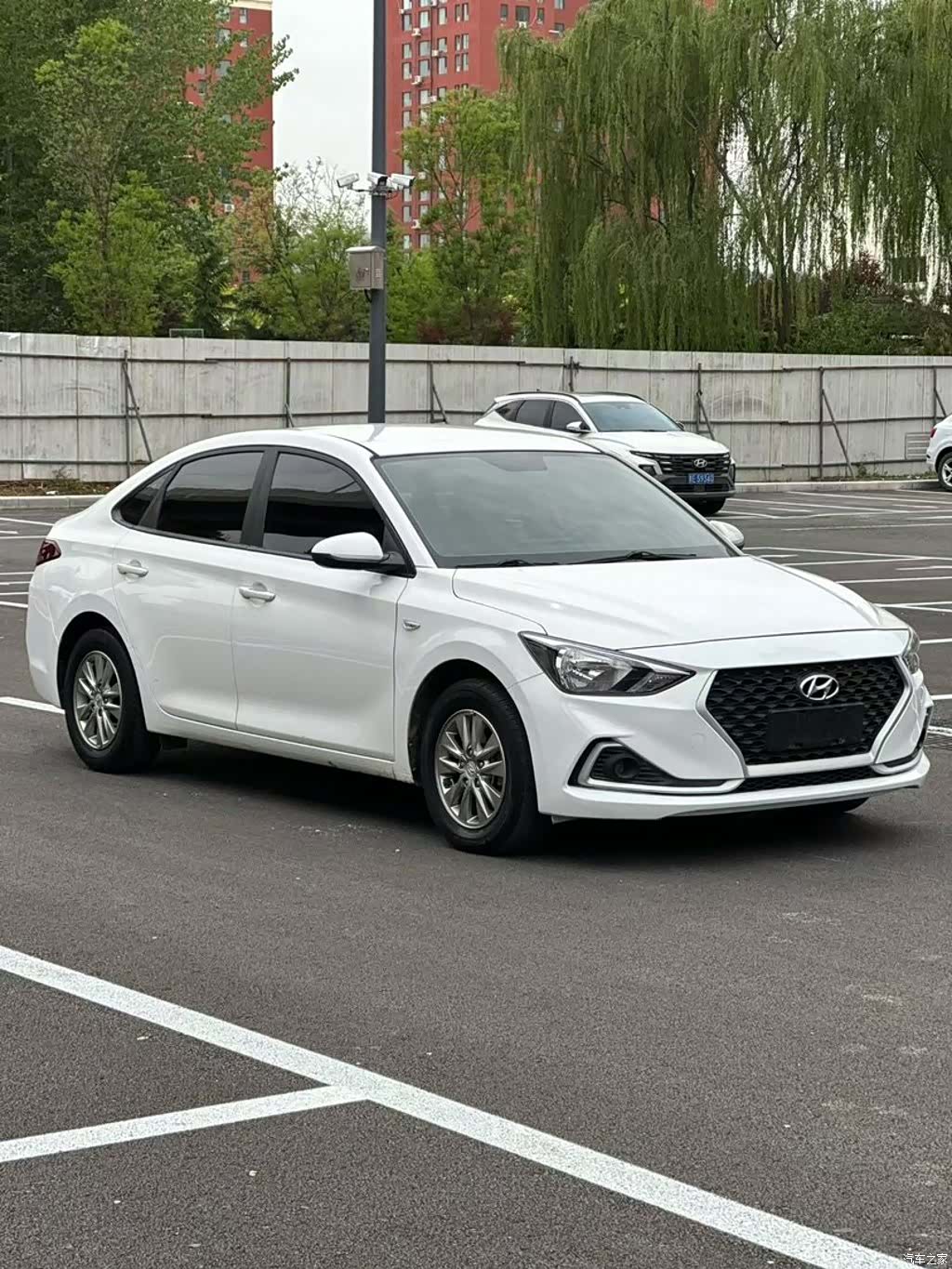 Hyundai GL, 2019 3