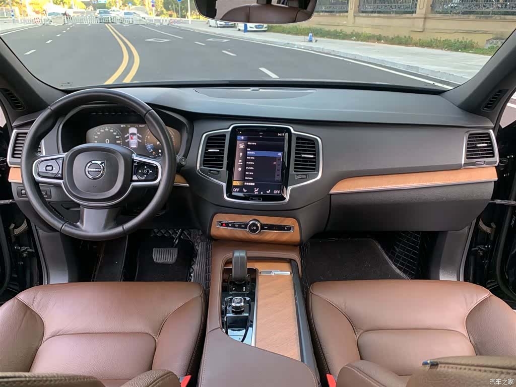 Volvo XC90, 2022 10