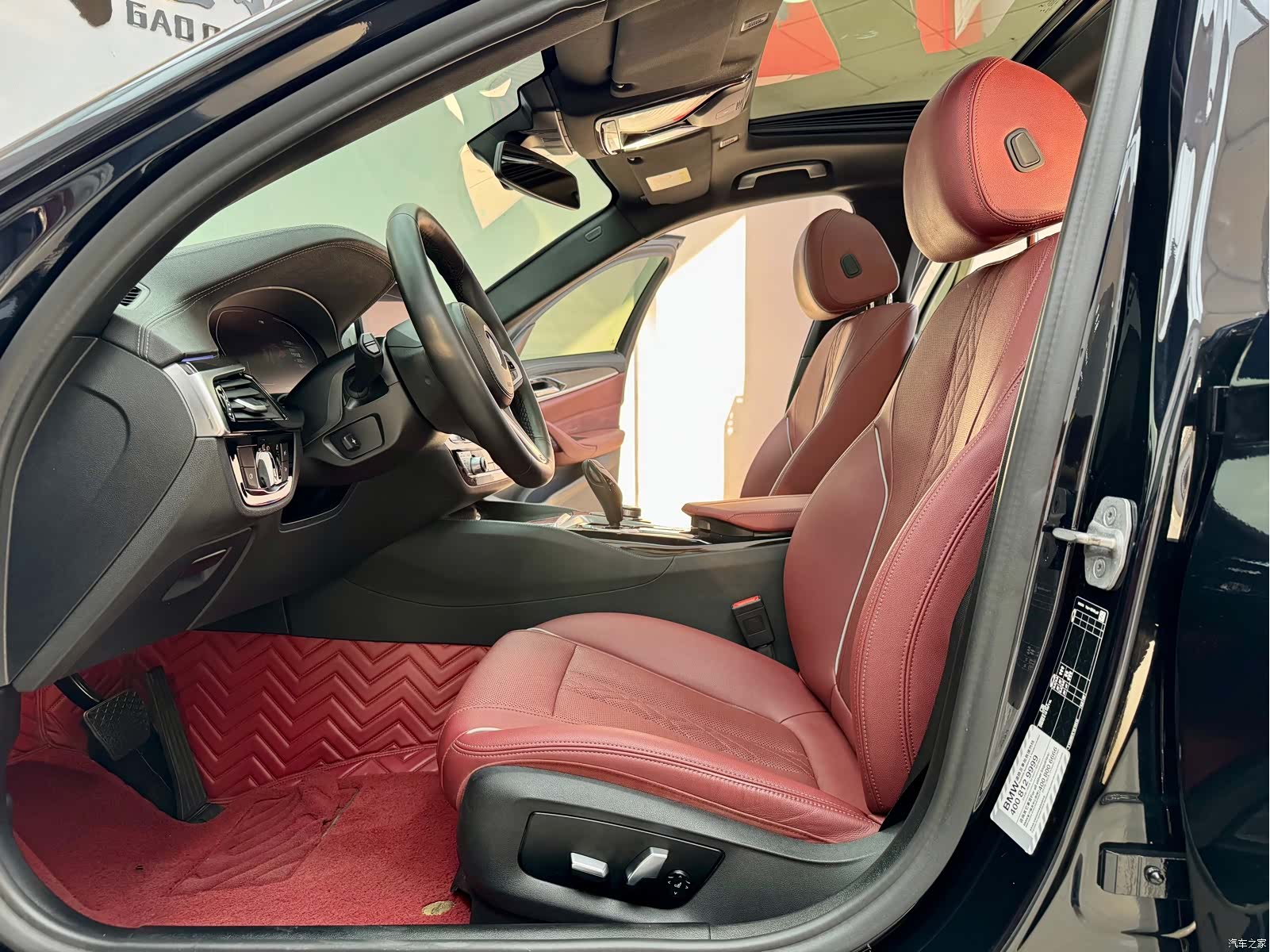 BMW 5 Series, 2022 все фото