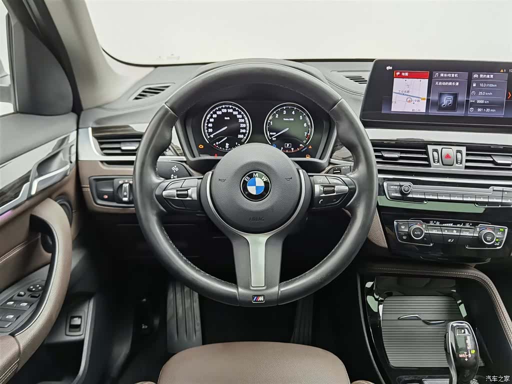 BMW X1, 2020 11
