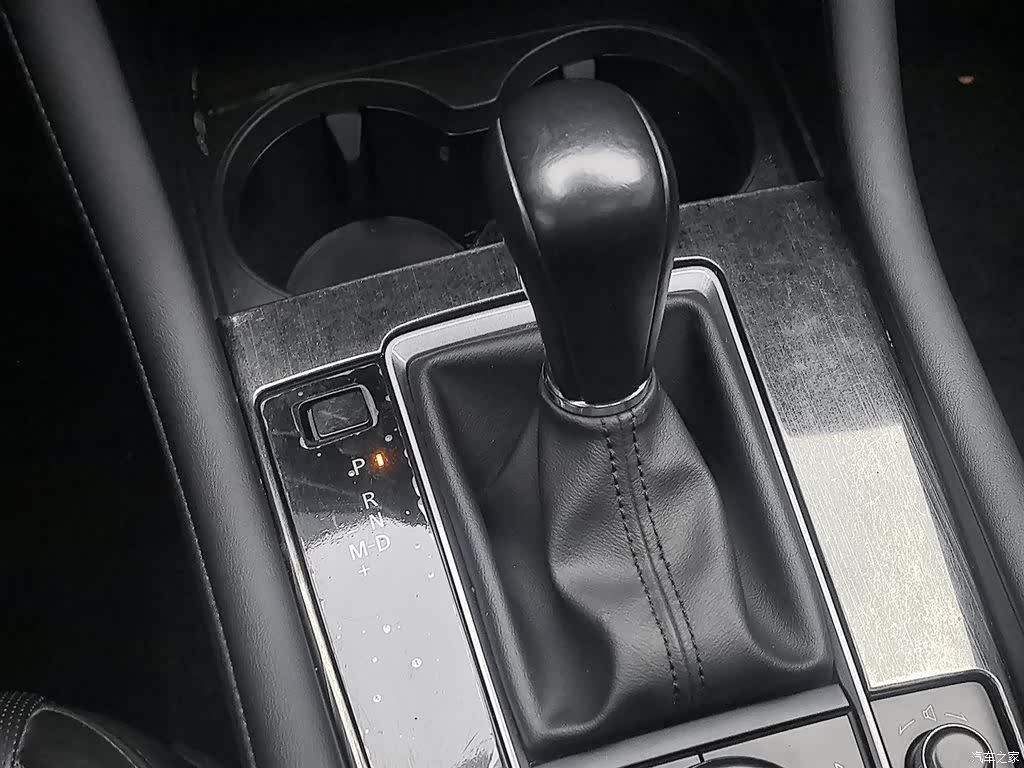 Mazda Mazda3, 2020 13