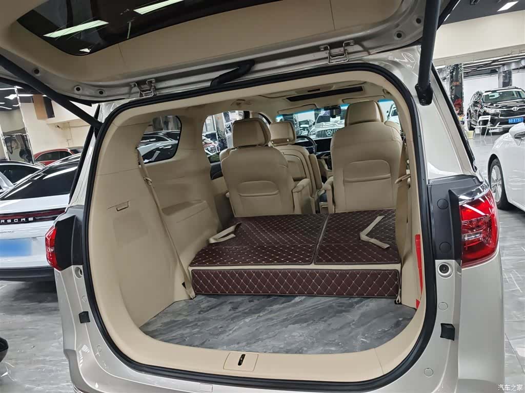 Buick GL8, 2022 19