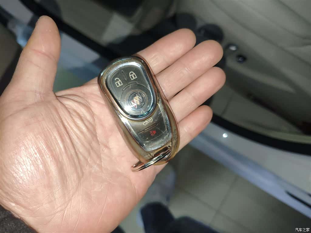 Buick GL8, 2022 9