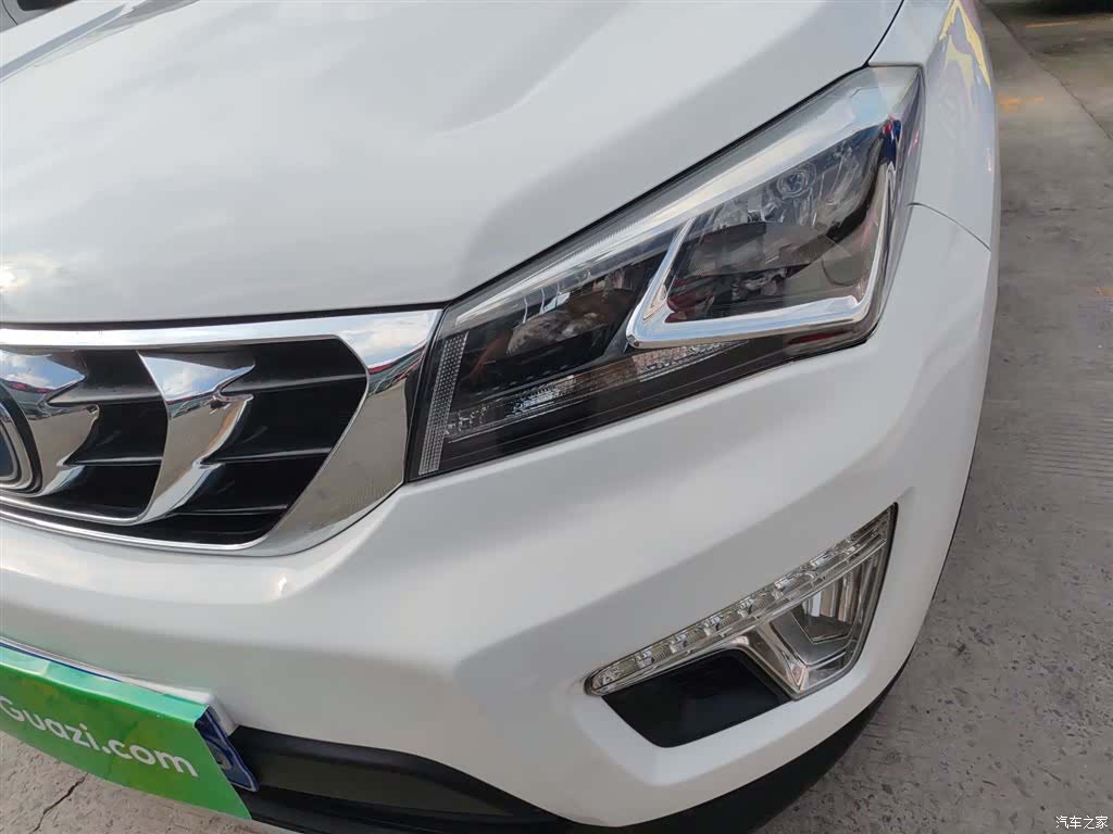 Changan CS15, 2017 18