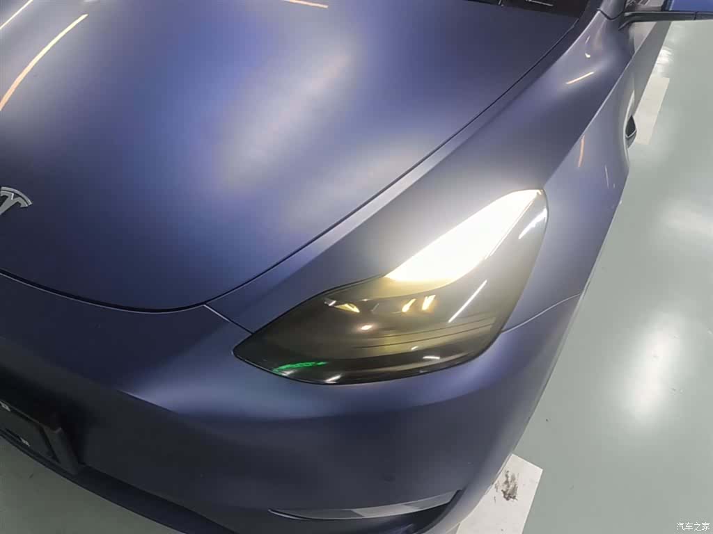 Tesla Model Y, 2021 24