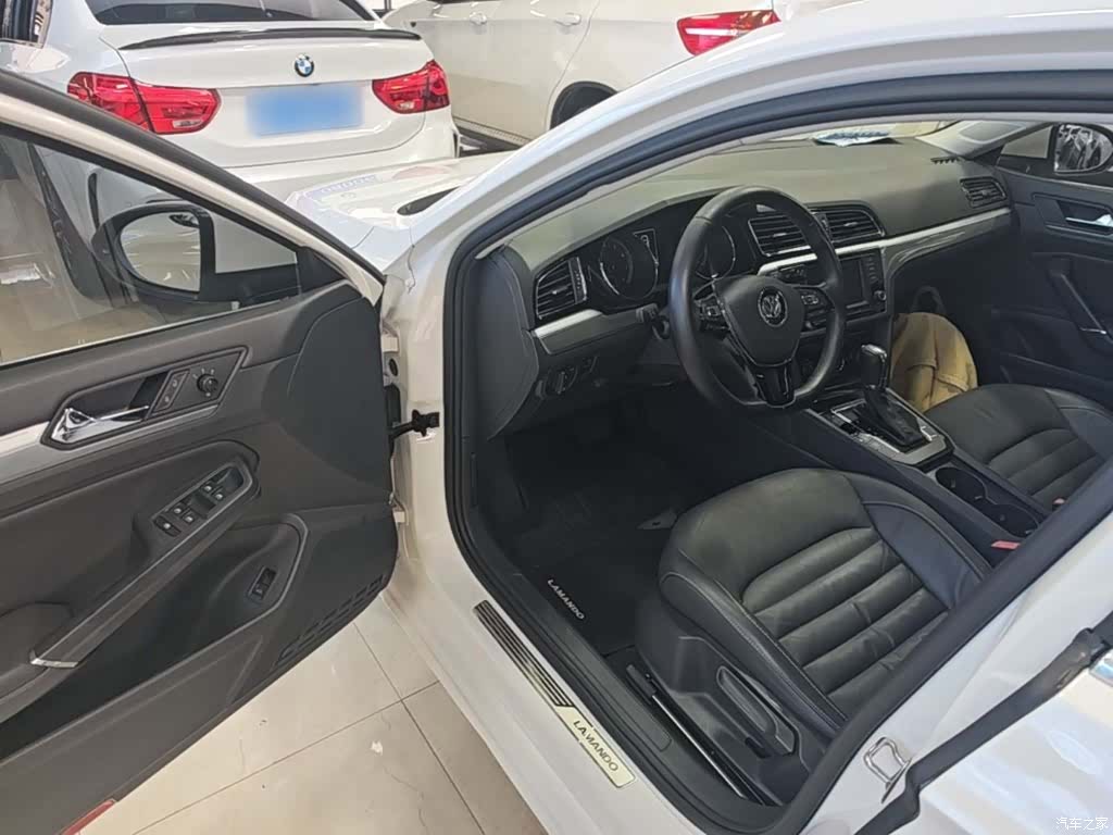 Volkswagen Lamando, 2017 16