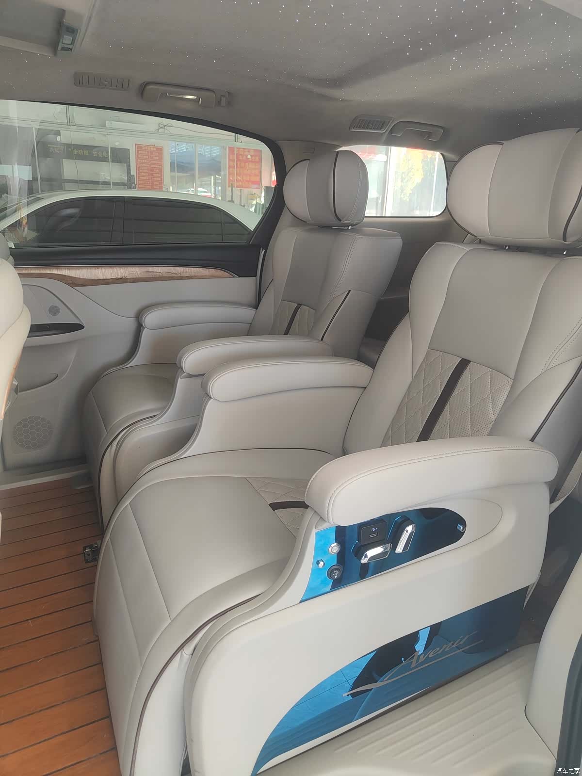 Buick GL8, 2019 8