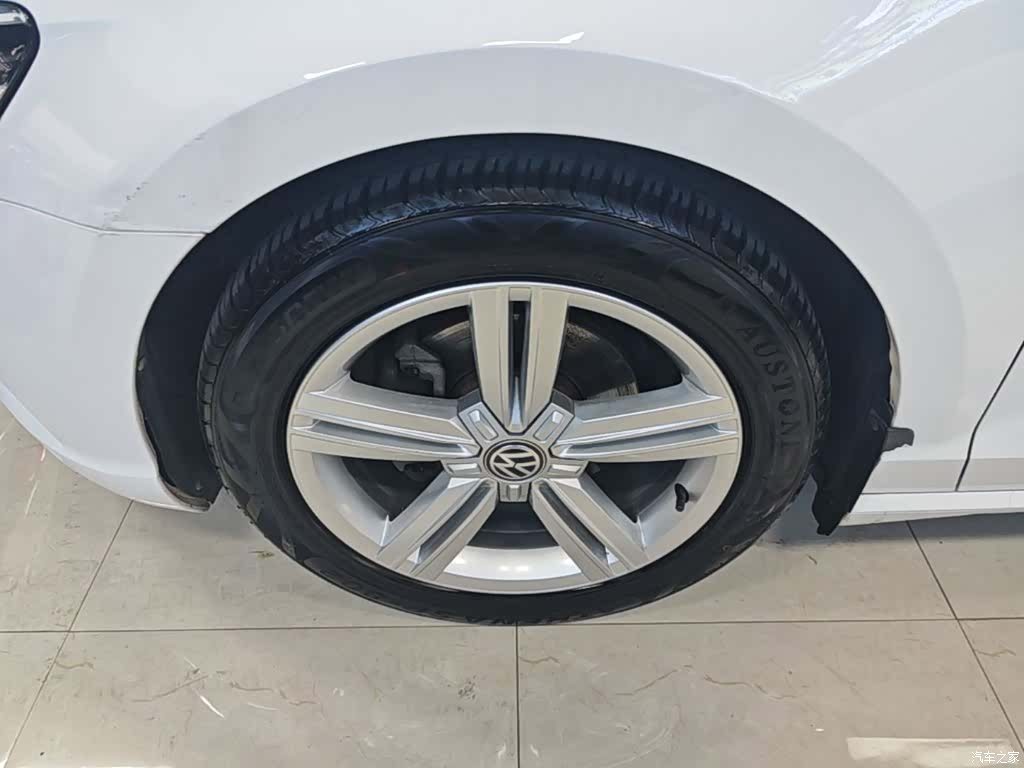 Volkswagen Lamando, 2017 23