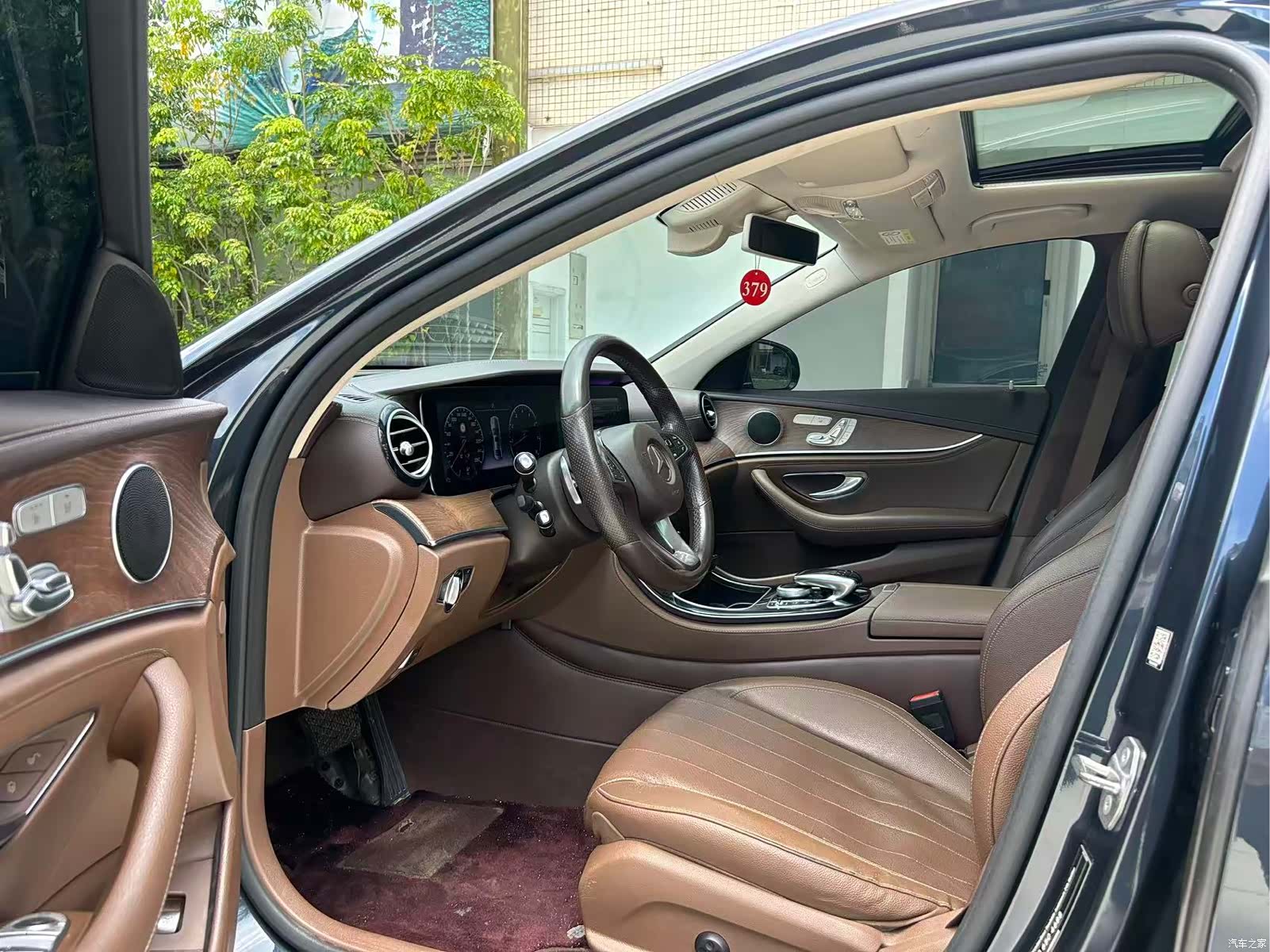 Mercedes-Benz E-Class, 2016 4