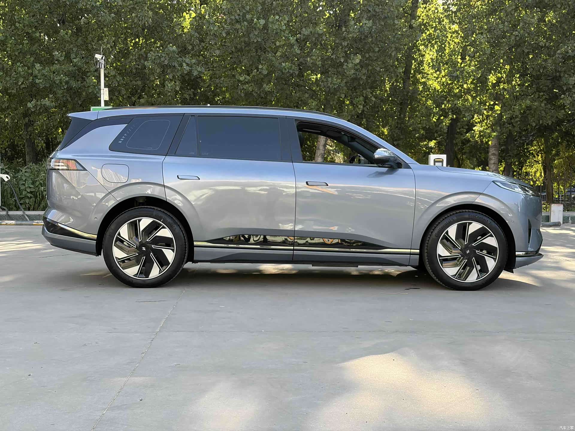 DongFeng eπ008, 2025 7