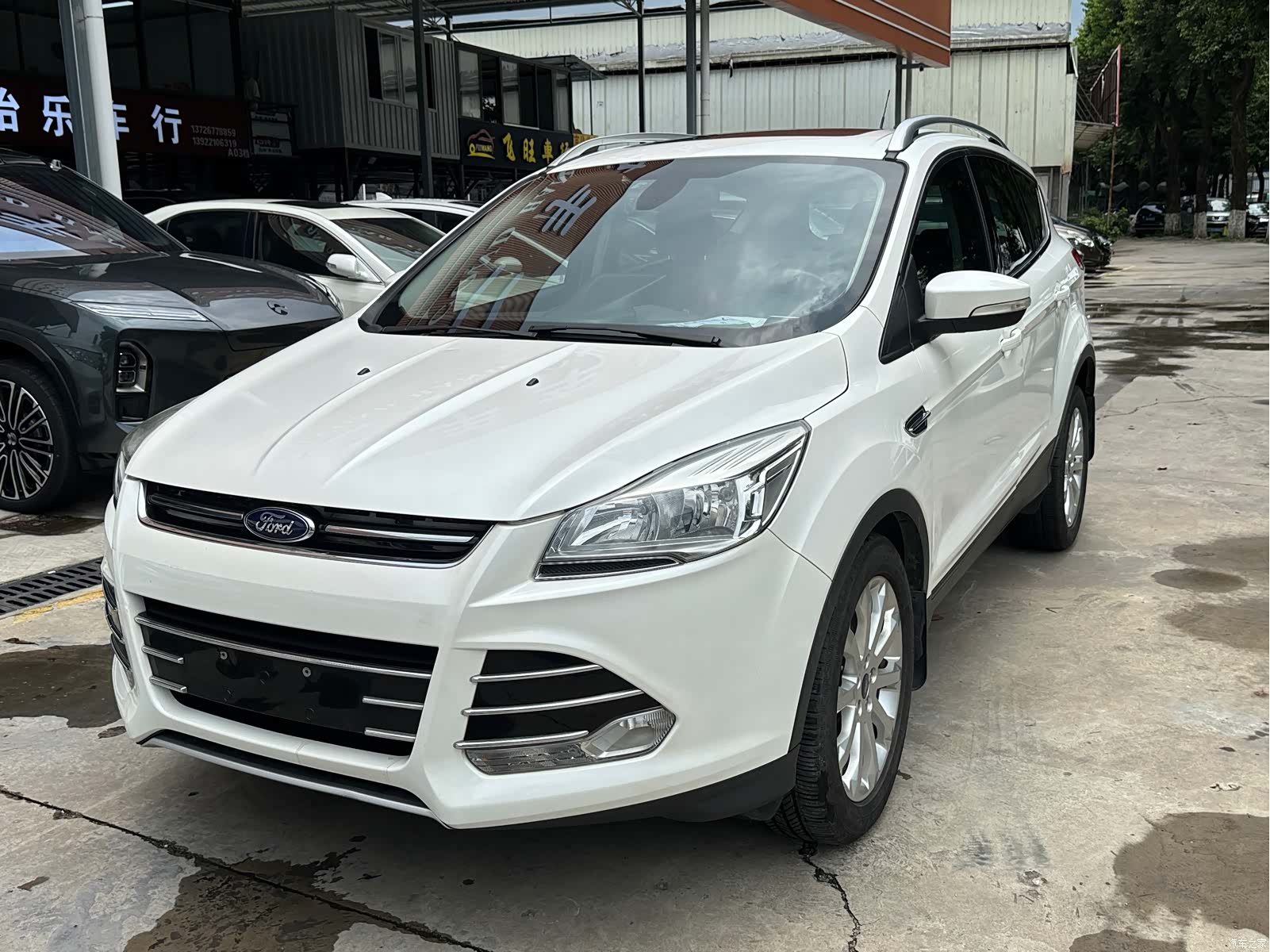 Ford Kuga, 2015 1