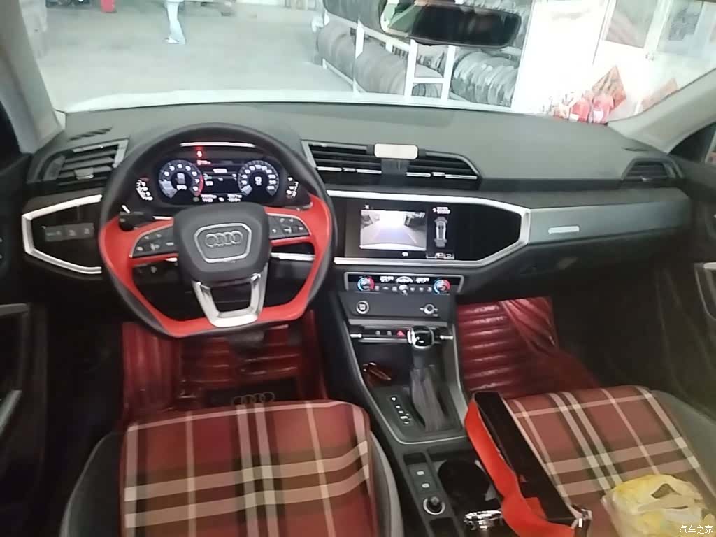 Audi Q3, 2021 10