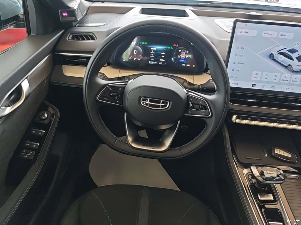 Geely Preface, 2025 11