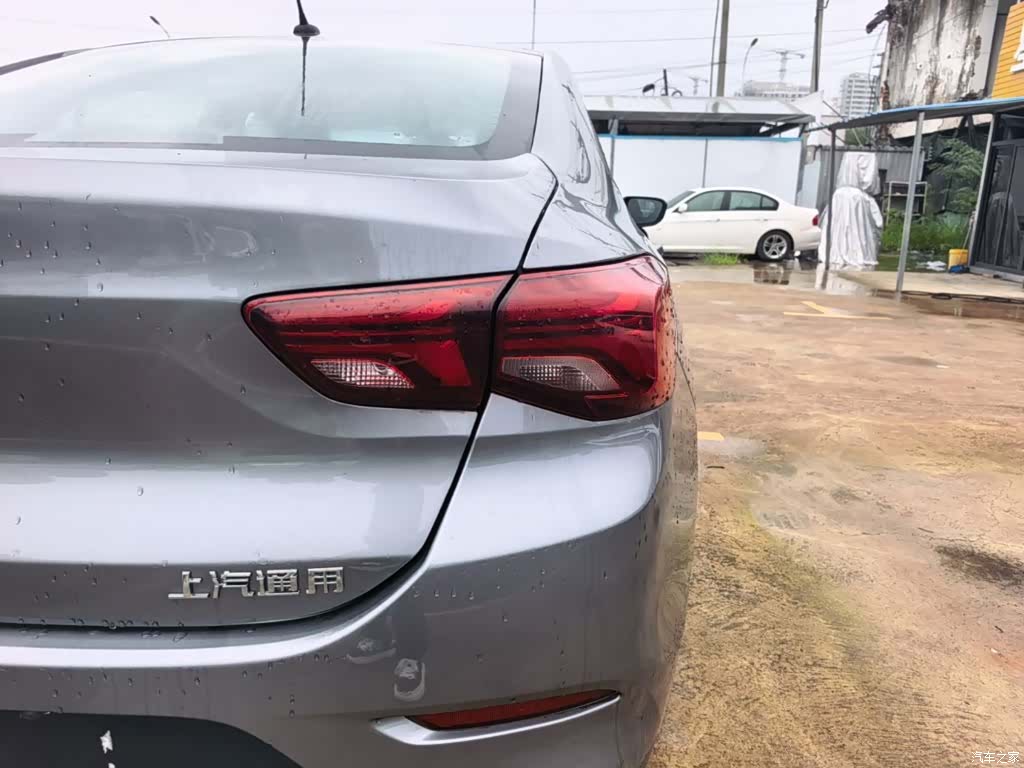 Chevrolet 320, 2021 8