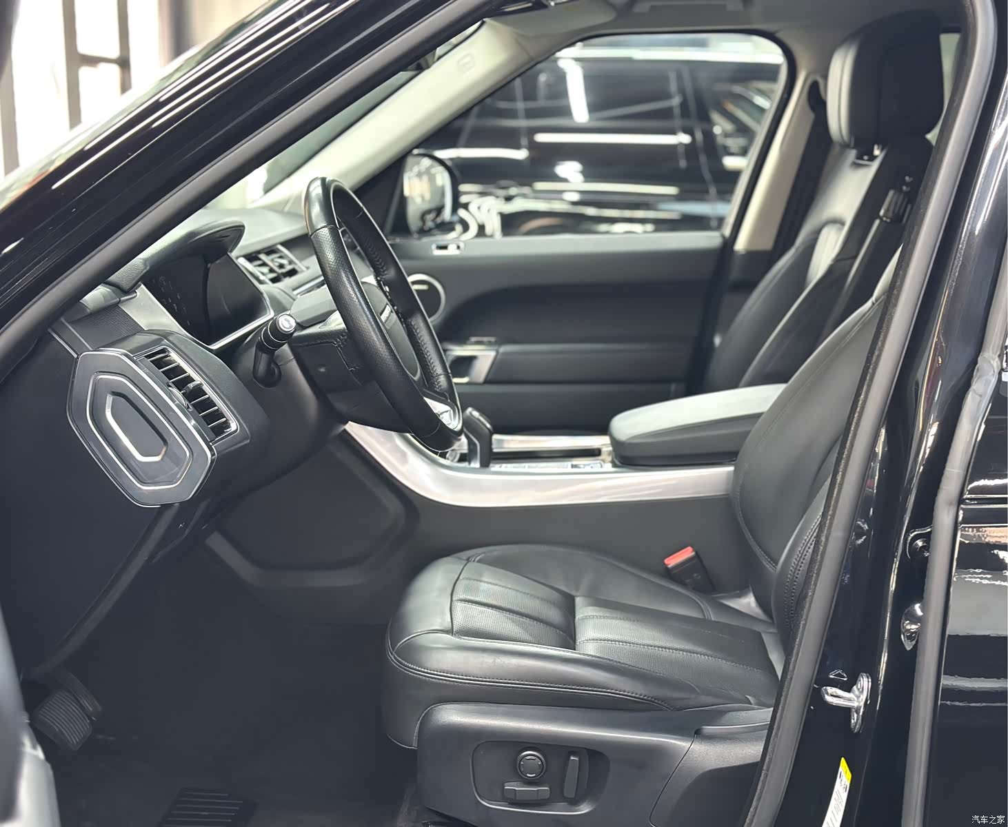Land Rover Range Rover, 2020 4