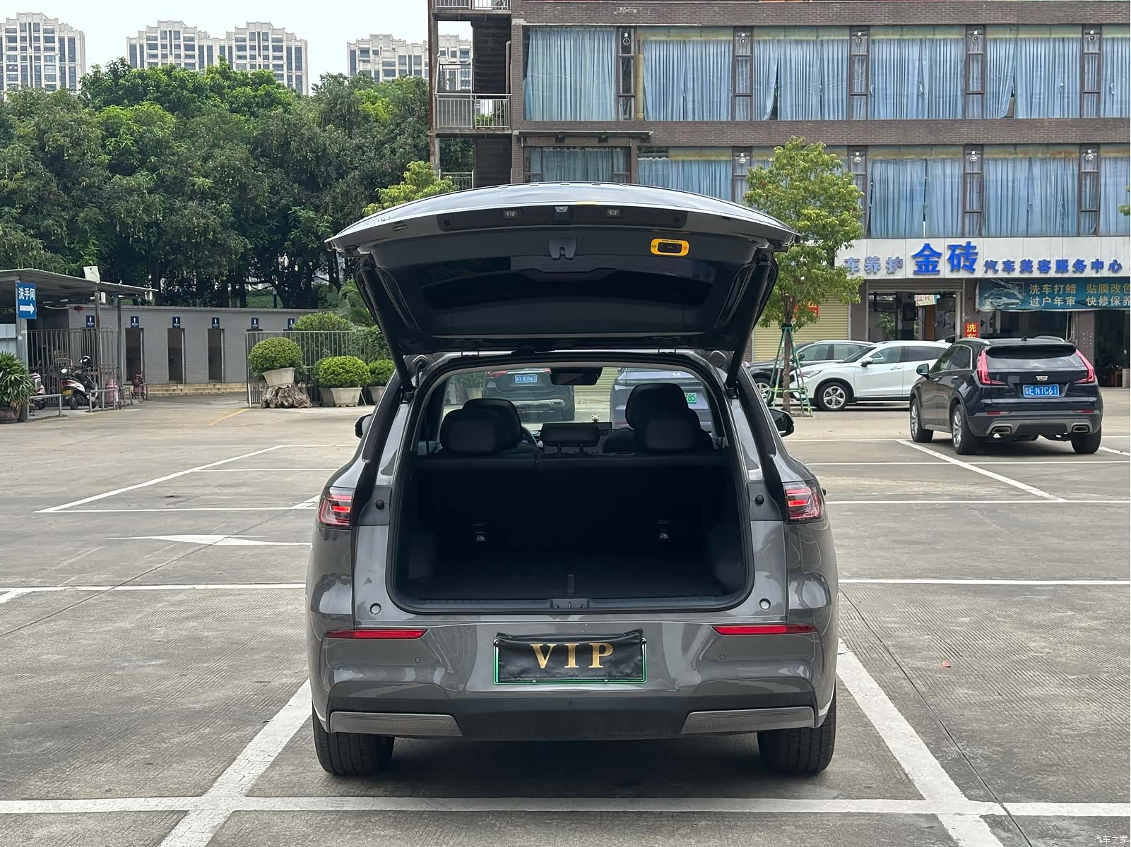 Geely Galaxy E5, 2024 40