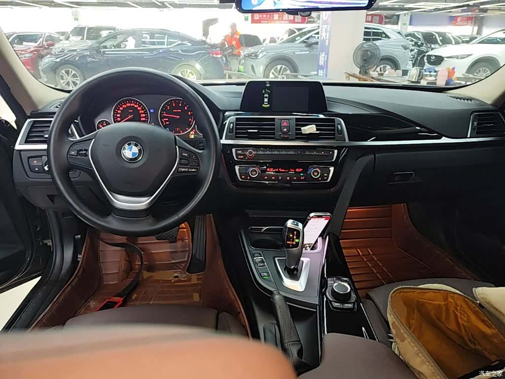 BMW 3 Series, 2018 10