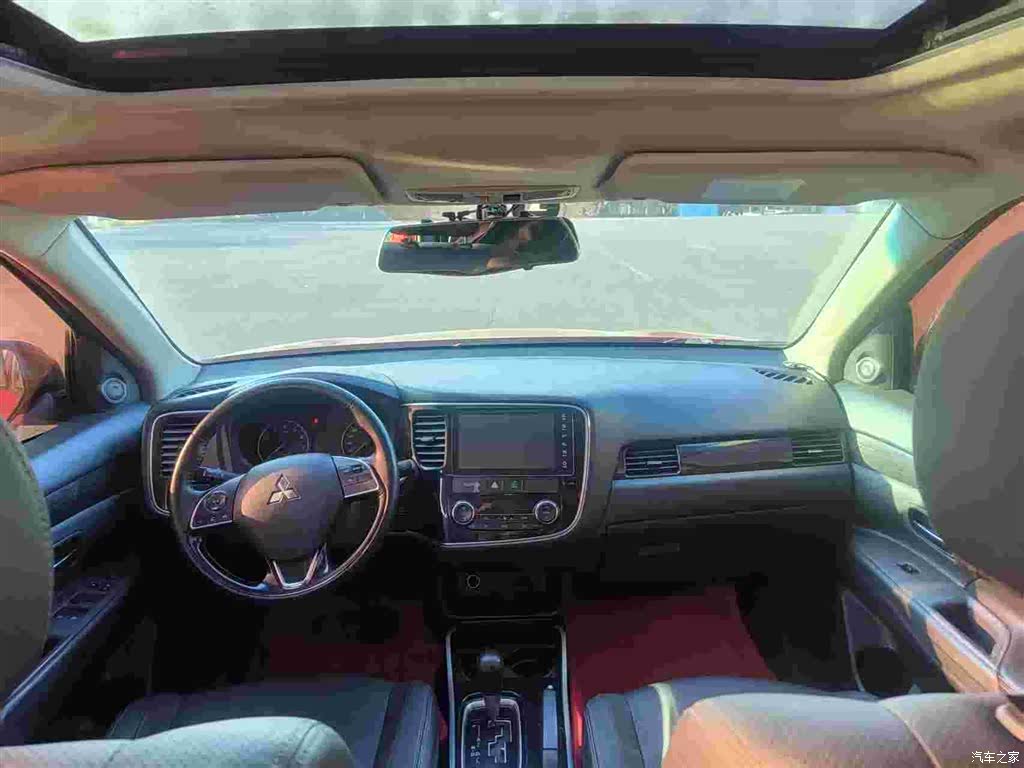 Mitsubishi Outlander, 2017 7