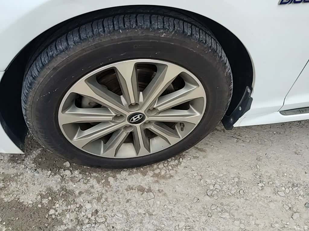 Hyundai Sonata, 2016 23