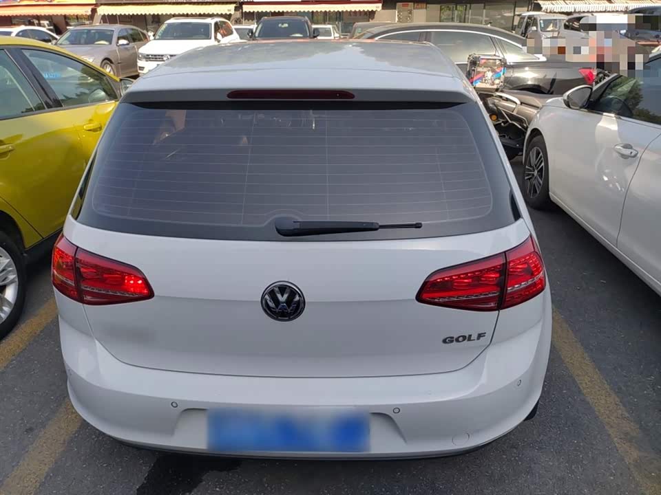 Volkswagen golf