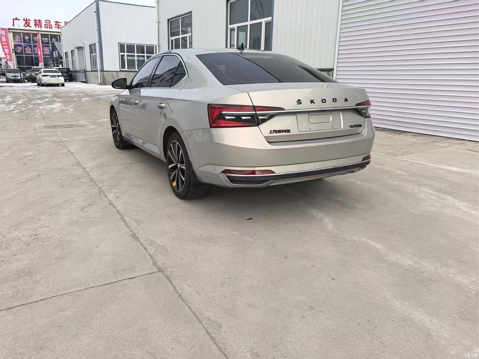 Skoda Superb, 2023 все фото