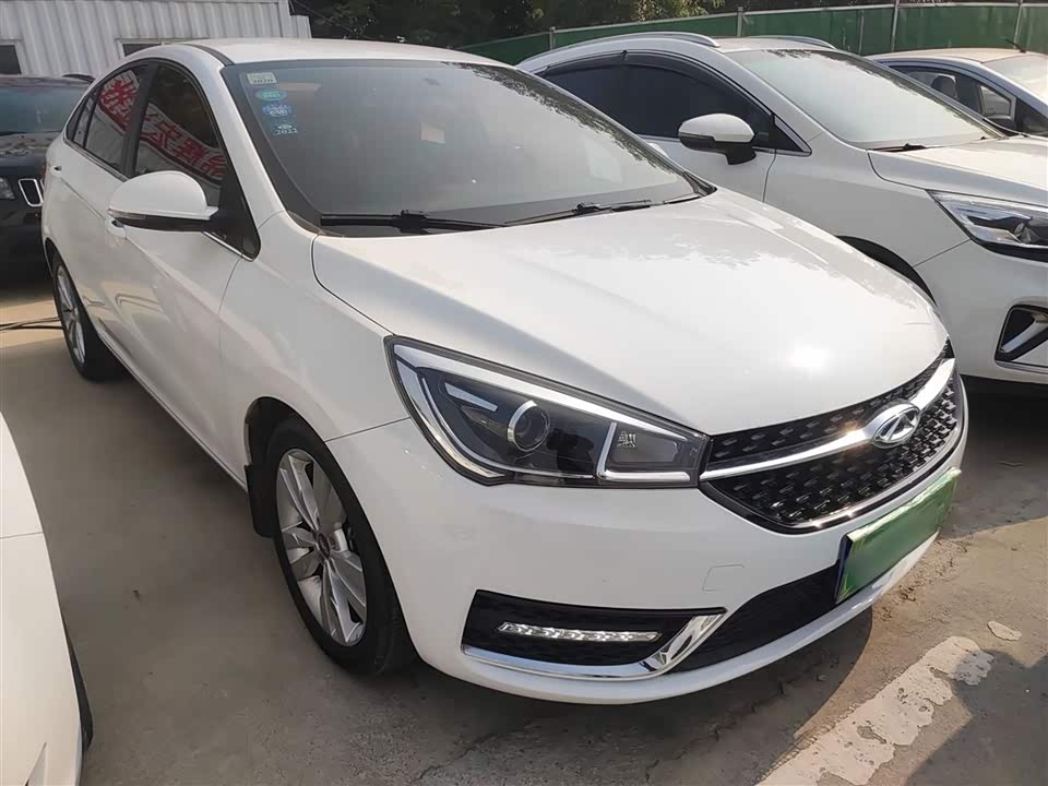 Chery Arrizo 5