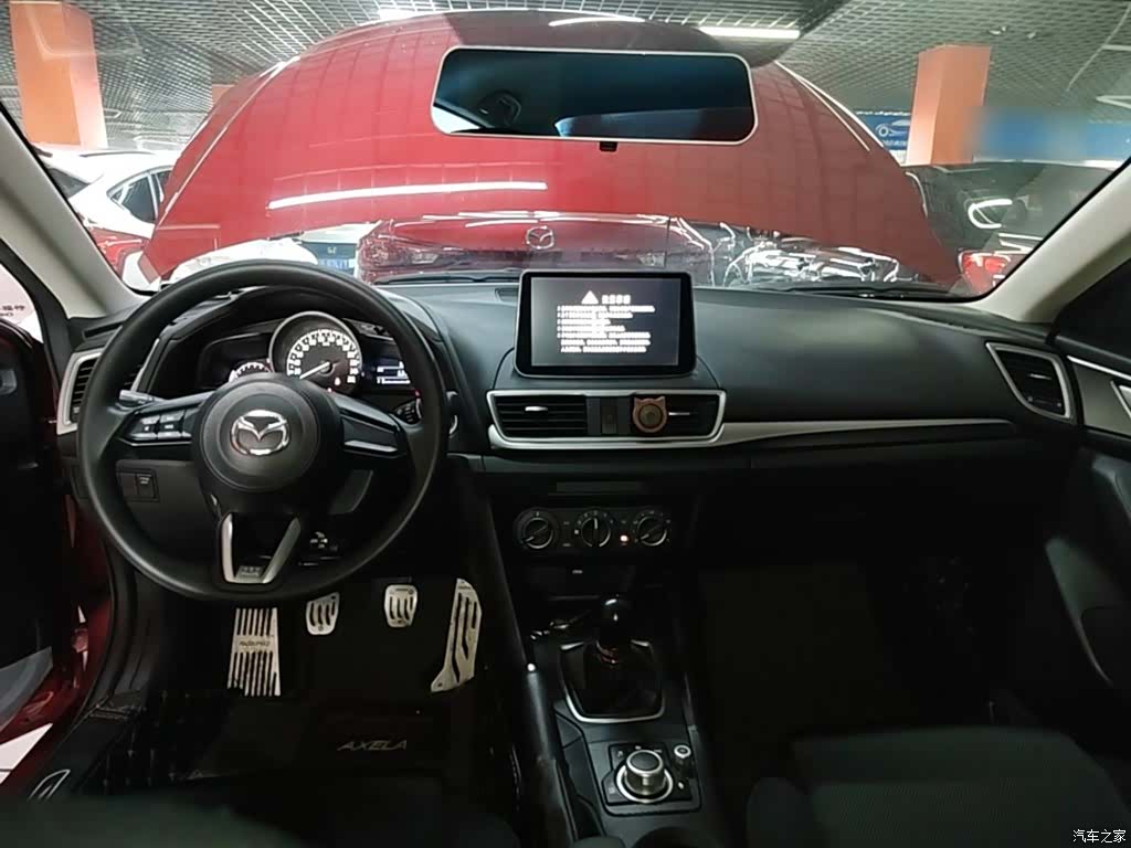 Mazda Mazda3, 2019 10