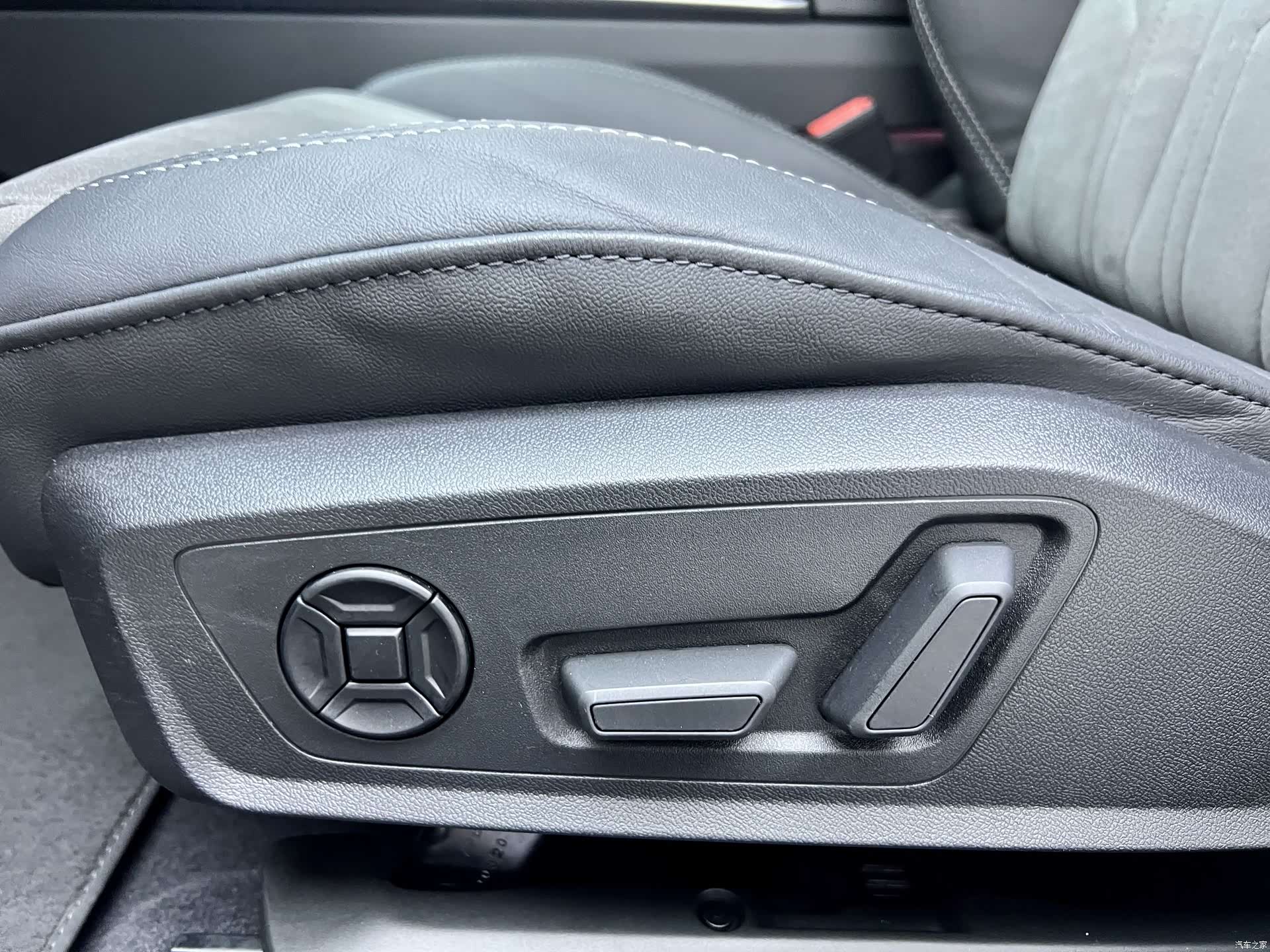 Audi A6L, 2021 27