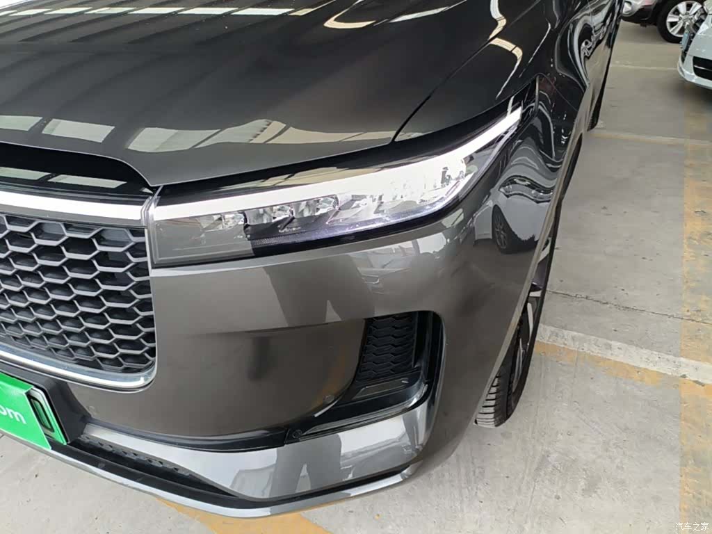 Li Auto ONE, 2022 24