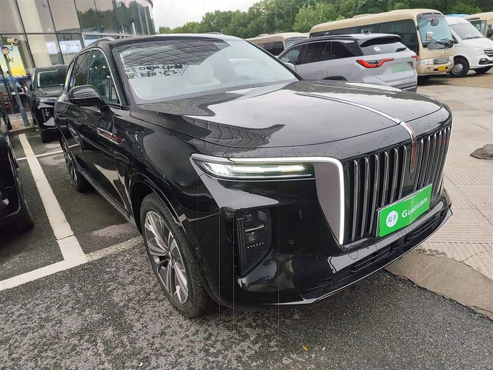 Hongqi E-HS9