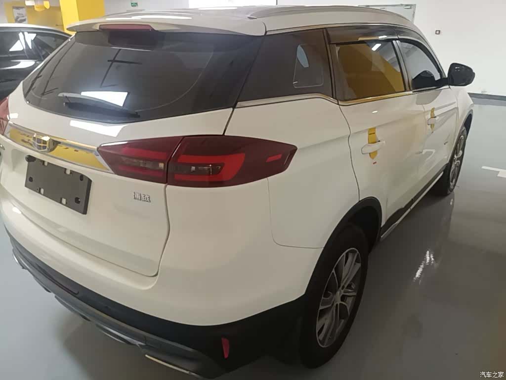 Geely Boyue, 2019 все фото