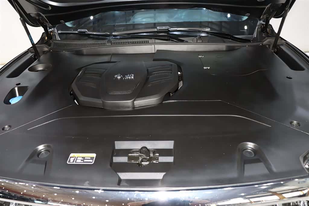 Hongqi HS5, 2023 19
