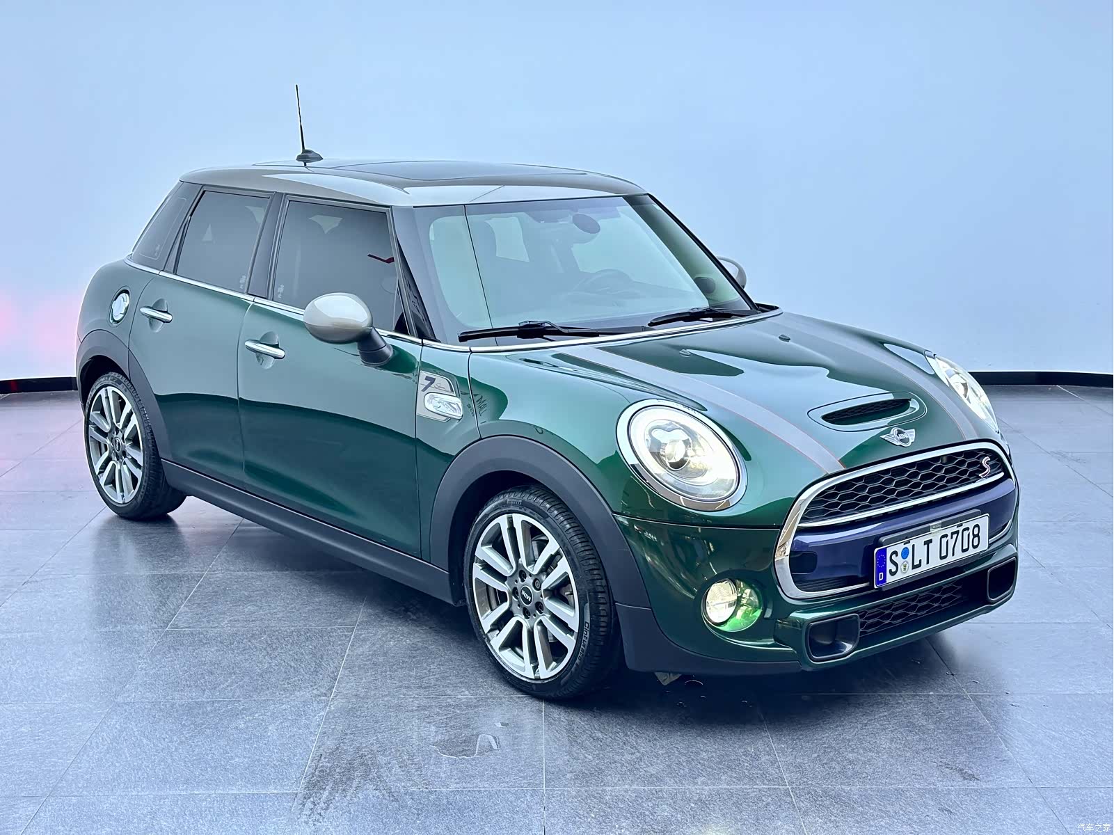 Mini Cooper, 2018 3