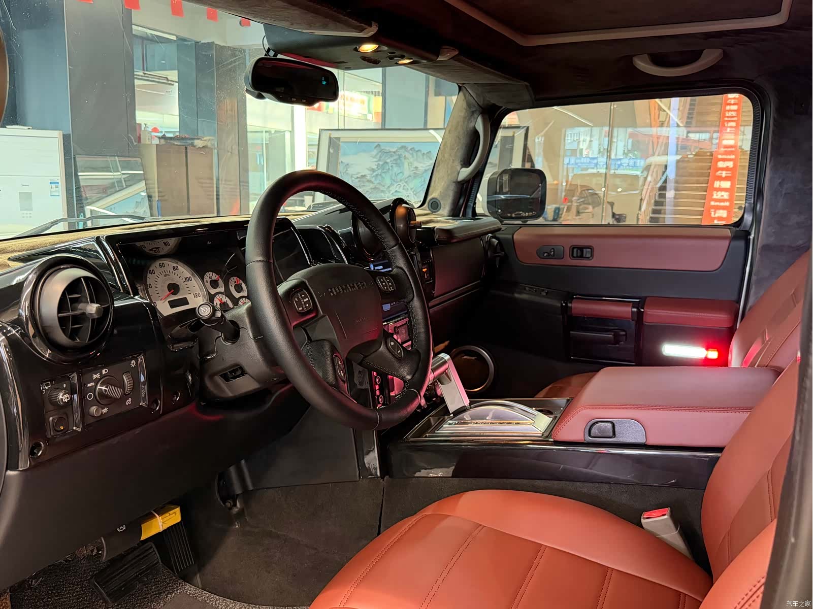 Hummer H2, 2004 4