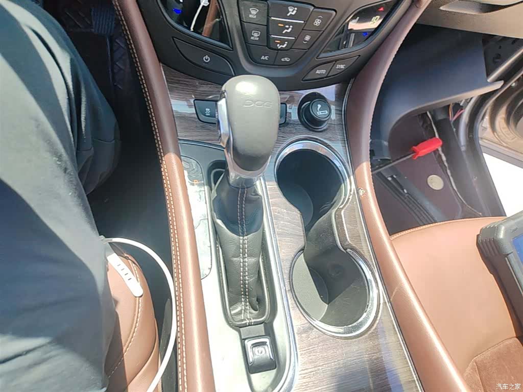 Buick Envision Plus, 2017 14