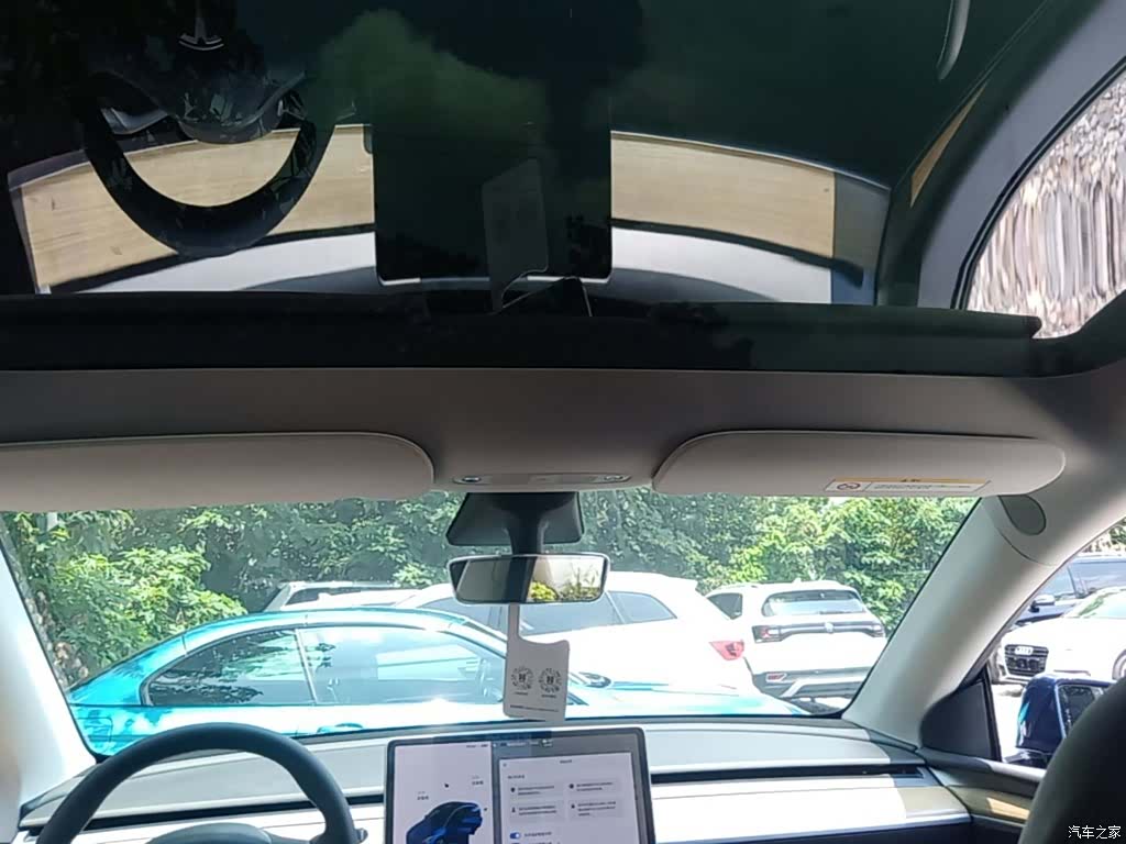 Tesla Model Y, 2021 18