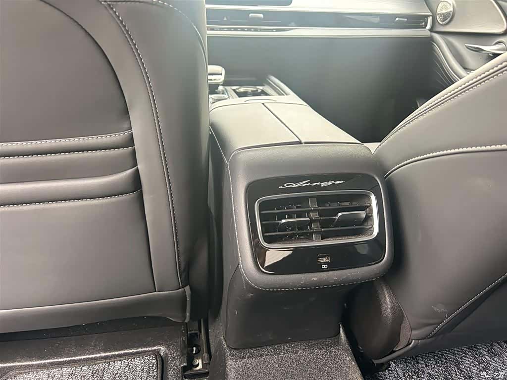 Chery Arrizo 8, 2022 все фото