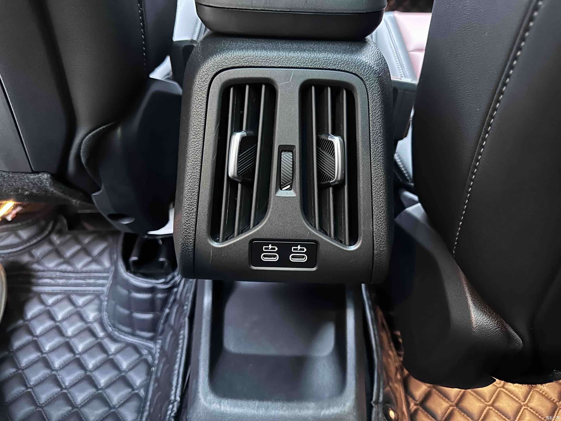 BMW X1, 2024 18