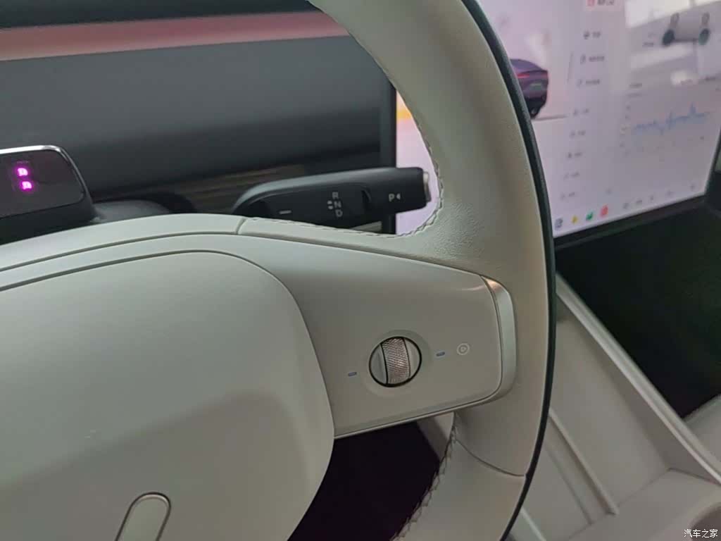 NIO L60, 2025 14