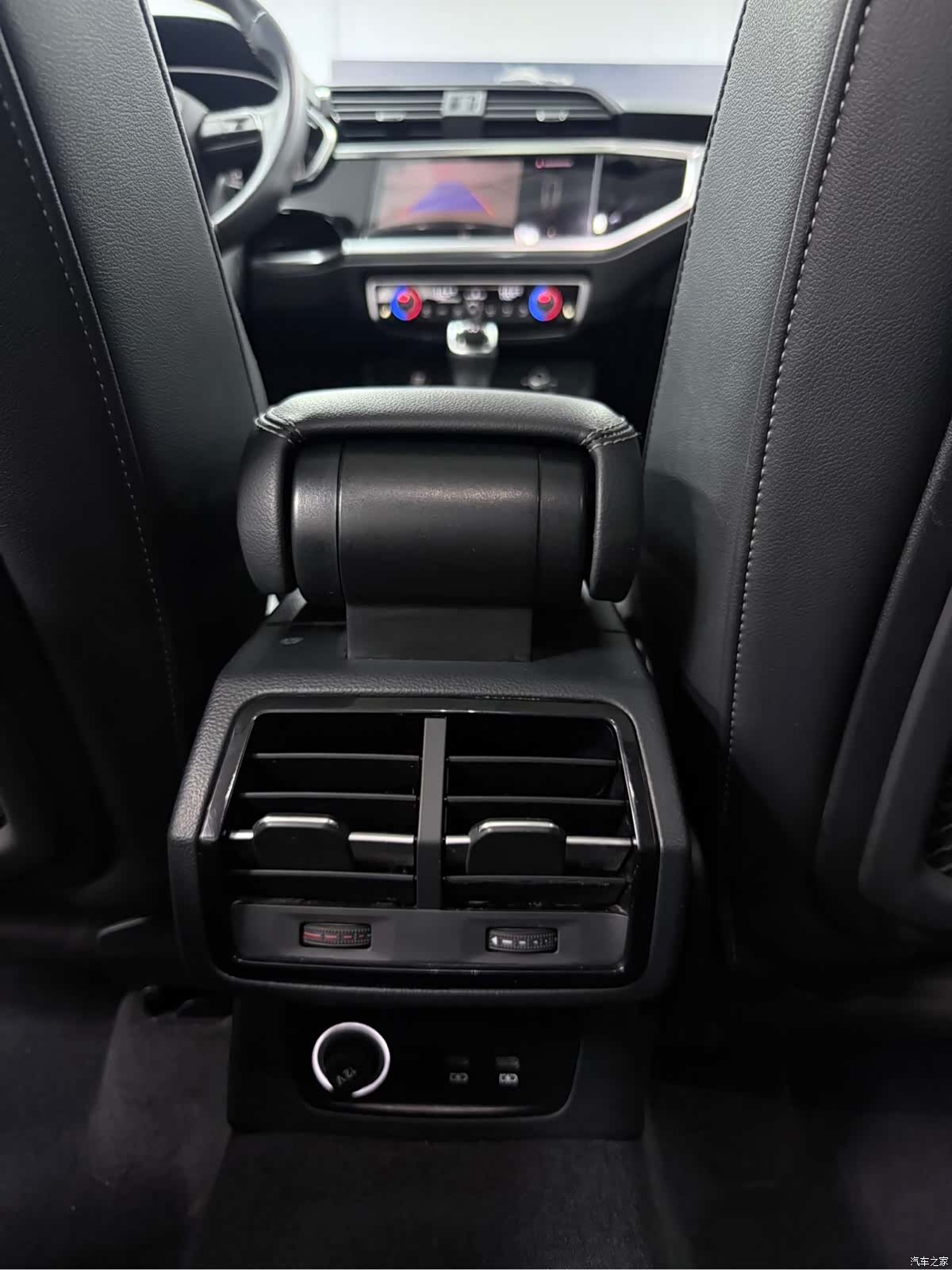 Audi Q3, 2022 14
