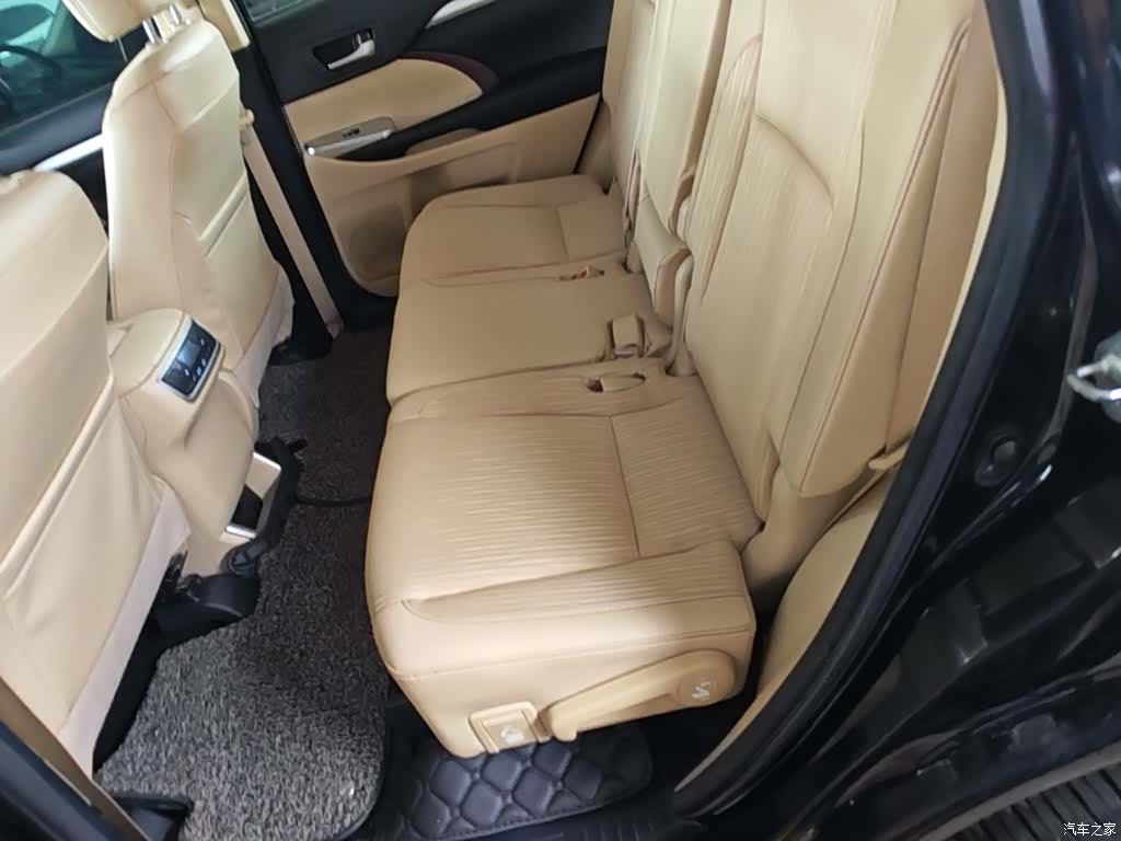 Toyota Highlander, 2015 17