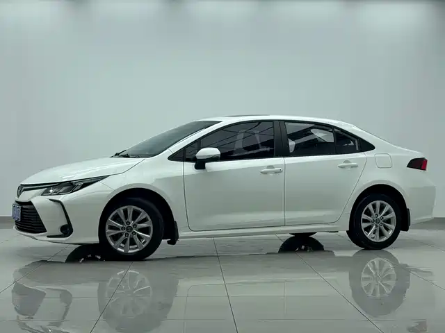Toyota Corolla 2023 — купить из Китая под заказ