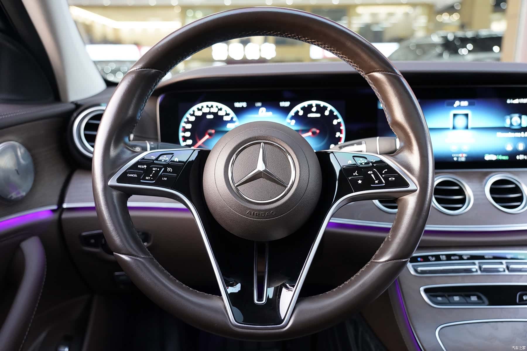 Mercedes-Benz E-Class, 2021 13