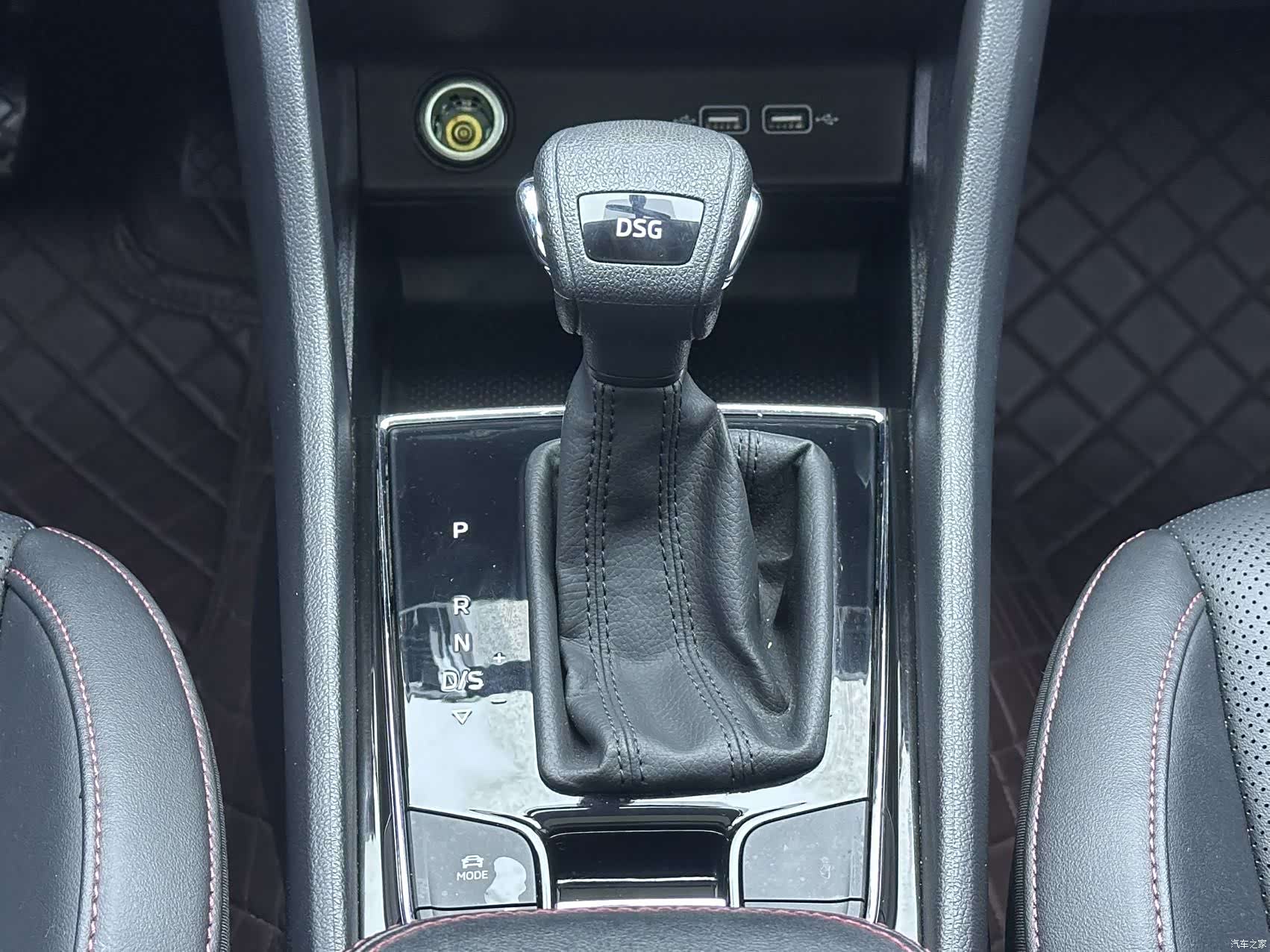 Skoda Karoq, 2022 15